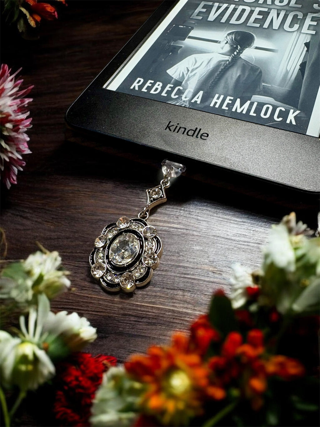 White Sparkle Kindle Charm